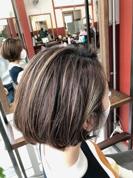 ルーファス 恵比寿 渋谷(Ruufus) 40代50代白髪ぼかしハイライトボブ【Ruufus恵比寿渋谷】3151c