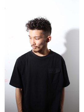 ダッド(DAD) 【Textured Pomp】