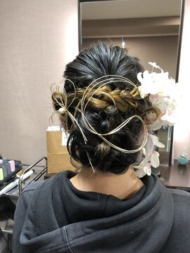 ルビー(Ruby) ロングまとめ髪