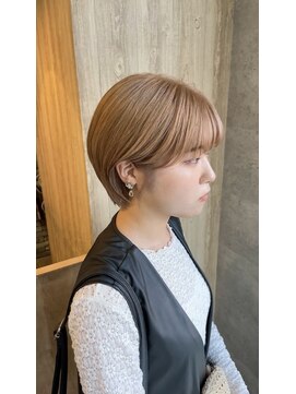 ゼロヨンハチ(048) 耳かけショート