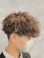 バース バイ ハピネス(BIRTH by happiness)&nbsp;ツイストスパイラルパーマツイストパーマメンズマッシュパーマ