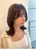 韓国風レイヤーカット外ハネくびれロブ透明感ベージュ