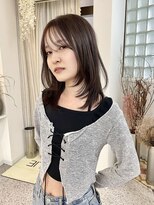 ロマーリ 岡山店(LOMARLIE)&nbsp;レイヤーカット_カジュアル_韓国ヘア_グレージュ