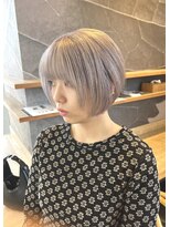 ユナイテッドビューティー 金沢(UNITED BEAUTY)&nbsp;ホワイトシルバー