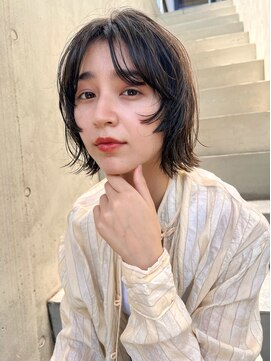 ソワ オモテサンドウ(SOIE OMOTESANDO) 人気　ぷつっと顔まわりレイヤーミディアム。