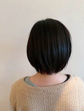 エヌアンドエー 春日部東口店(hair shop N&A) コンパクトボブ×艶感ダークカラー