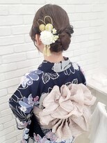 セット バイ エムビューティー(Set by M.beauty)&nbsp;浴衣着付け渋谷ヘアセットアップツインかちもりくるみちゃんヘア