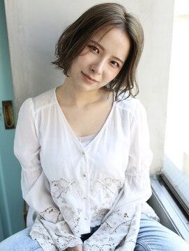 バース(BIRTH) 天神【BIRTH】大人かわいいウエーブボブ　2