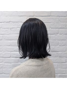 ミグバイリグ(MIG×LIG) 黒髪　ロブ