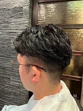プレミアムバーバー 表参道店(PREMIUM BARBER produce by HIRO GINZA) ツーブロックロッドパーマ