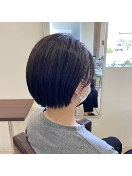 デレディールフィデル(DERE-DIR fidele) 伸ばしかけボブ