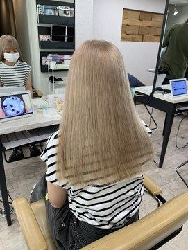 アジールヘア 所沢プロペ通り店(agir hair) ミルクティーベージュ