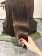 パイントゥリー 伊賀上野店(Pine tree) アッシュ系カラー＋髪質改善