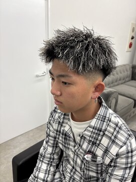 ハイセンス セカンド(HISENSE second) バチバチツイストホワイトハイライト【TAIKI】