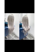 ウーロス(uros.) ホワイトシルバー☆ロング