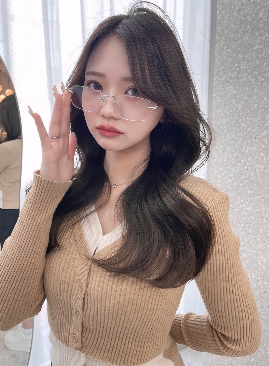 リリー(Lilley) マロンベージュ×小顔レイヤー×韓国風巻き【ayana】