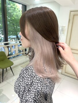 フォルテ 表参道店(FORTE) こなれ感インナーカラー！ミルクティーベージュ