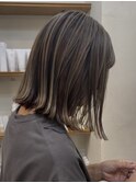 ぷつっとロブ/アンブレラカラー/白髪を活かすデザインカラー