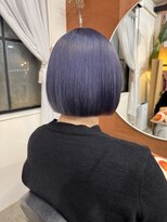 チャプター 問屋町(chapter)&nbsp;ケアブリーチダブルカラーラベンダーグレージュ切りっぱなしボブ