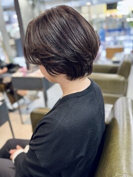 ペルソナ(PERSONA) 大人ショートボブ