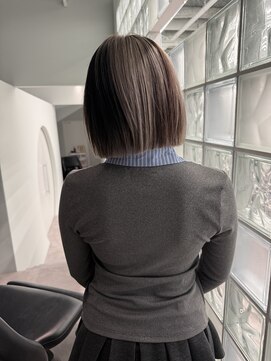 ミッシュバイアーバン(misch by urban.) デザインカラー/透明感カラー/ボブ