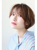 大人の上品カジュアルショート