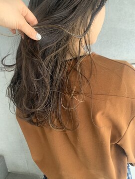 エディット トウキョウ(e.dit tokyo) マットベージュ×ハイライト