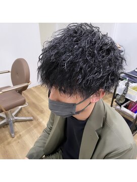 アンダーバーホワイト 南海難波店(_WHITE) ツイストスパイラル