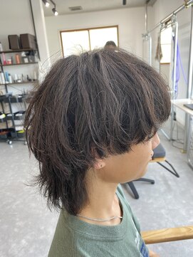 フゥ 宇都宮(FeU) ウルフカット