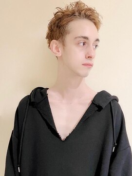 トップヘアー アヴェニュー 刈谷(TOPHAIR Avenue) アップバングでオシャレ男子！/ハイトーンカラー