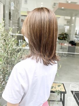 マルレ(MARLE) 都島ミディアム外ハネ/美髪/アッシュベージュ