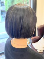 ボタンヘアー 日吉(BoTaN HAIR) 襟足スッキリ/ミニボブ/ナチュラルハイライト/アースカラー/日吉
