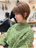 ショート×ハイライト白髪ぼかし×切りっぱなしボブ[心斎橋]