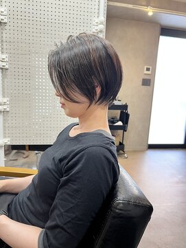 ミルシェ(MILSHE) 白髪ぼかし×大人美人ショート