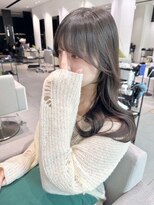 大人かわいいくびれレイヤーカットコテ巻き韓国