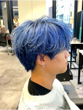 オーシャントーキョー 原宿(OCEAN TOKYO) 黒髪から大胆チェンジ！ブルーセンターパート