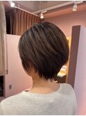 ふんわり立体感ハイライトショート11.25小顔