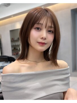 アビーファイブ(ABBEY 5) 大人ボブ銀座レイヤーカット有楽町ミディアムボブベージュ