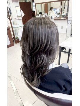 プログレス つくば店(PROGRESS by ヂェムクローバーヘアー) 新感覚ハイライト