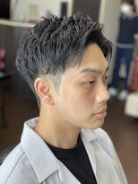 ファッションヘア ヤマダ ツーブロックアップバング