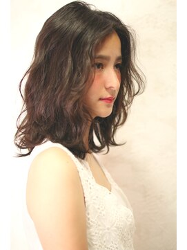 マグノリア(MAGNOLIA) くっしゃと可愛い抜け感ミディ