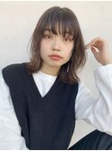 アッシュミディアムスタイル_ローライトスリークボブ_37142