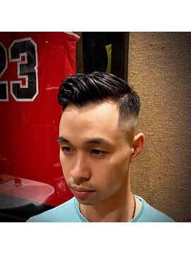 ヒロギンザバーバーショップ 大宮店(HIRO GINZA BARBER SHOP) ポンパドール 大宮