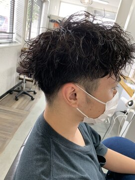 リ シャルム バイ エニーハウ 南七日町店(Re charm by anyhow) 短髪ショートツイストスパイラル