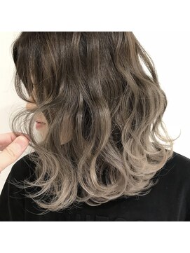 レーヴ(REVE) ホワイトベージュ☆ハイライトグラデーション