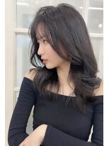 アリュウル 表参道 青山(Allure)&nbsp;20代30代40代上品色気くすみブルーグレージュデジタルパーマ千葉