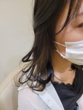 イザ(IZA) ベーシュイヤリングカラー