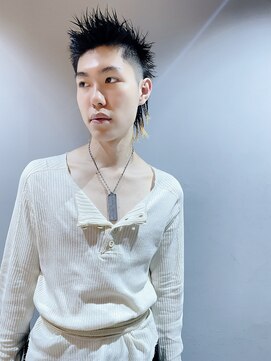 サル 代官山(SAL) 【SAL】後光さす刈り上げウルフポイントブリーチ＊菅原誠＊