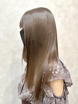 ジーナ 本八幡(Zina)&nbsp;大人かわいい20代30代40代小顔ショコラベージュ　Zina本八幡