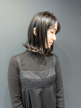 グーシップ(GOO/SYIP) ステップボーンカット×外ハネロブ